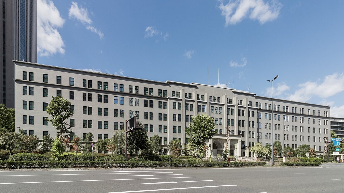 東京・霞が関の財務省庁舎